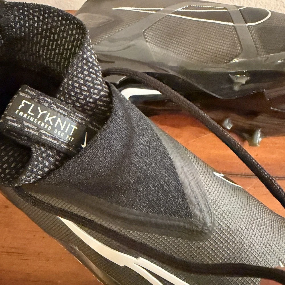 Nike Mens Size 13.5 Alpha Menace Elite 3 Football Cleats Black/Grey‎ DM1792 004